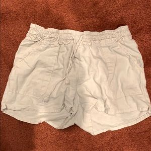 Comfy stretch shorts